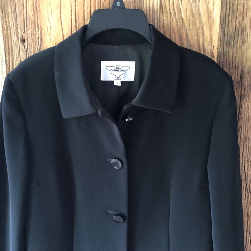 Coat - Picture 2 of 3